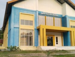 Miris! Bangunan Gedung Serba Guna SMPN 1 Malaka Tengah Terbengkalai, Diduga Tak Sesuai Spesifikasi