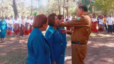 Pengurus TP PKK dan Dekranasda Malaka Resmi Dikukuhkan, Ny Beatrix Ajak Bersinergi