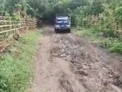 Asten Bait Minta Pemkab Kupang Perbaiki Jalan Desa, Tegaskan Hak Rakyat Kecil