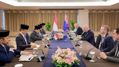 Tak Hanya Soal Ekonomi, Ini yang Dibahas Prabowo dan PM Selandia Baru di APEC 2025