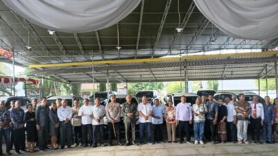 Gereja dan Paroki Terima Mobil Operasional dari Pemkab Malaka, Pelayanan Umat Makin Lancar