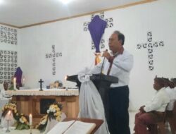 Momen Penuh Makna, Bupati Malaka Rayakan Misa Kamis Putih Bersama Umat di Haitimuk