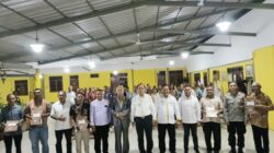 Perkuat Pelayanan Keagamaan, Pemkab Malaka Kembali Beri Bantuan Hibah 5 Mobil Operasional Paroki dan Gereja