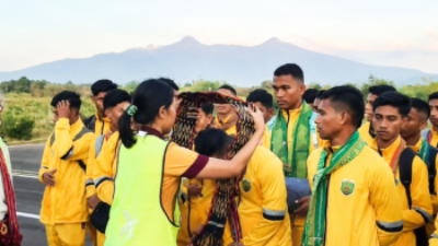 Tiba di Maumere, Disambut Masyarakat Malaka Titip Asa Juara Kepada Pemain PS Malaka U17