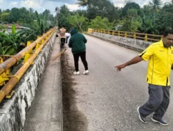 Dinas PUPR Malaka Bersihkan Sedimen dan Rumput Liar di Jembatan Motamoruk dan Motadelek, Wujud Nyata Perawatan Infrastruktur